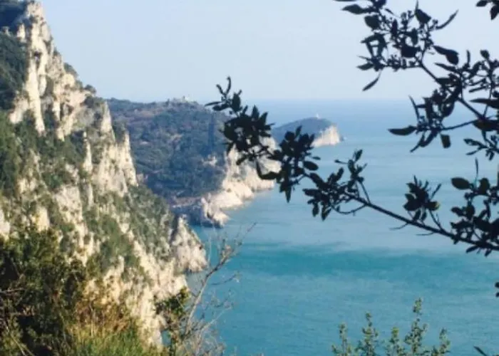 Da Annabella Λα Σπέτσια